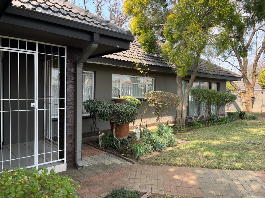 3 Bedroom Property for Sale in Potchefstroom North West